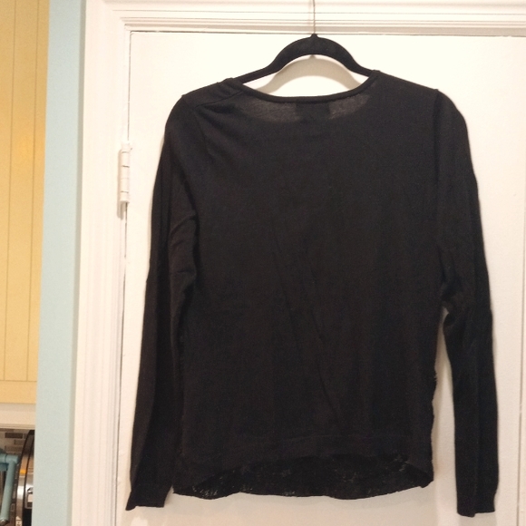 Black lace front sweater - Picture 5 of 6